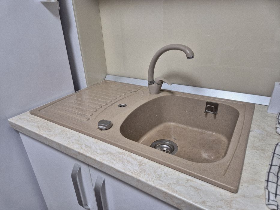 Chiuveta ALVEUS din granit.