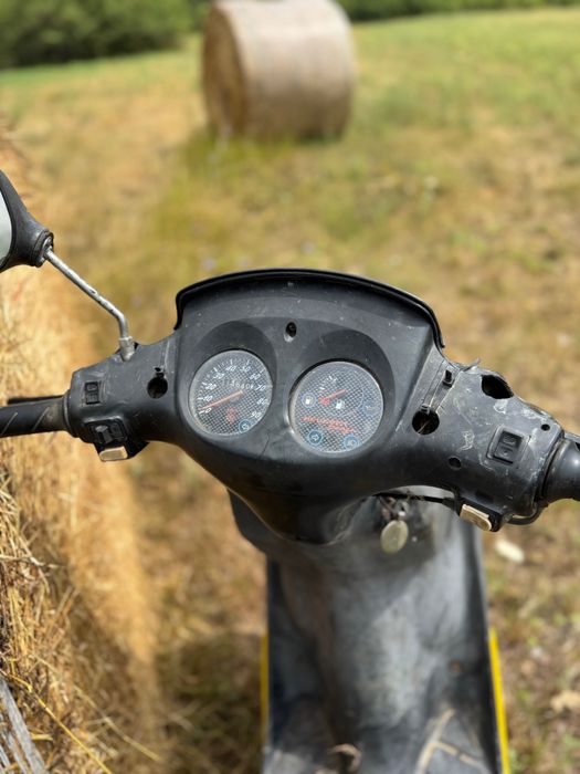 Vând scuter Peugeot