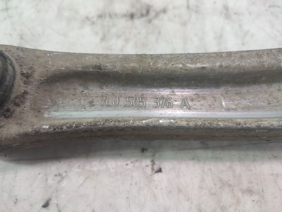 Brat suspensie fuzeta spate 7l0505376a Volkswagen VW Touareg generati