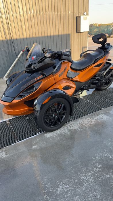 Can am Spyder RS-S