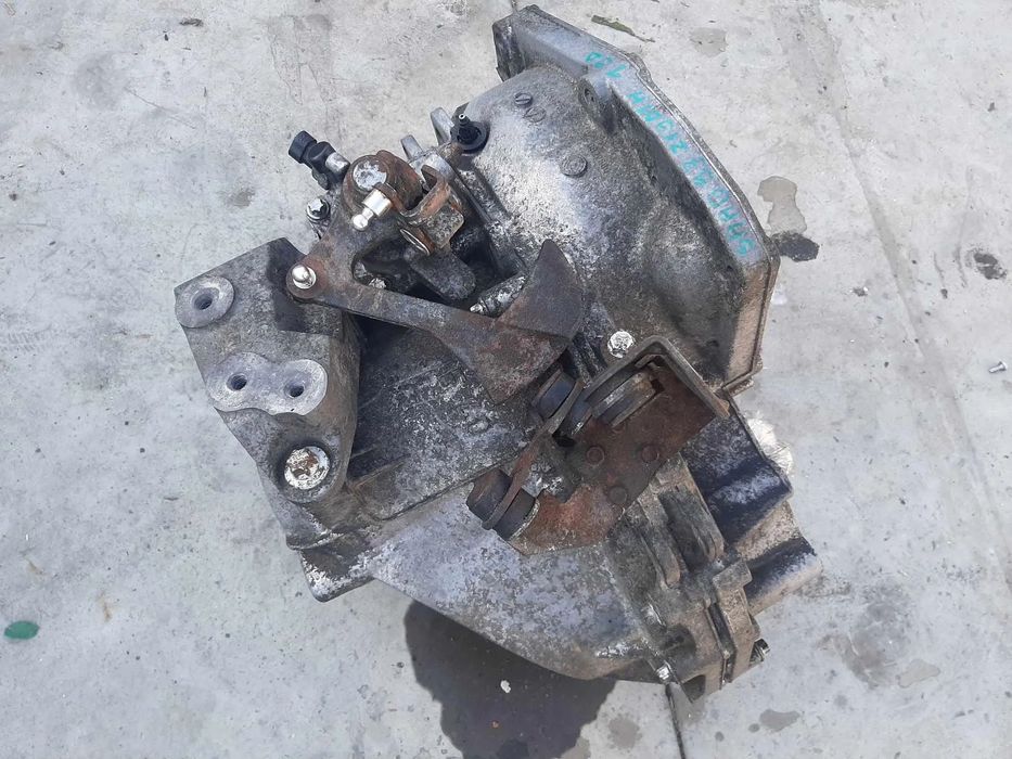 cutie viteze manuala 1.9 d  saab 9-3 opel vectra c  z19dth  55350375