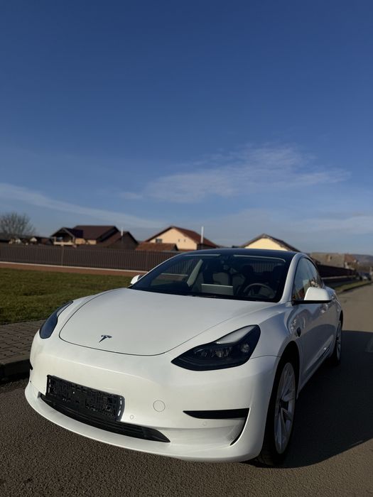 Tesla Model 3 Standard Range LFP 2021