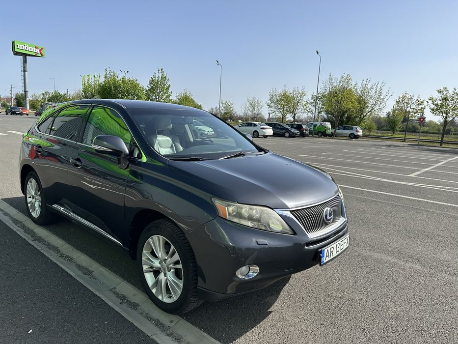 Lexus RX450hbaterie hybride inlocuita