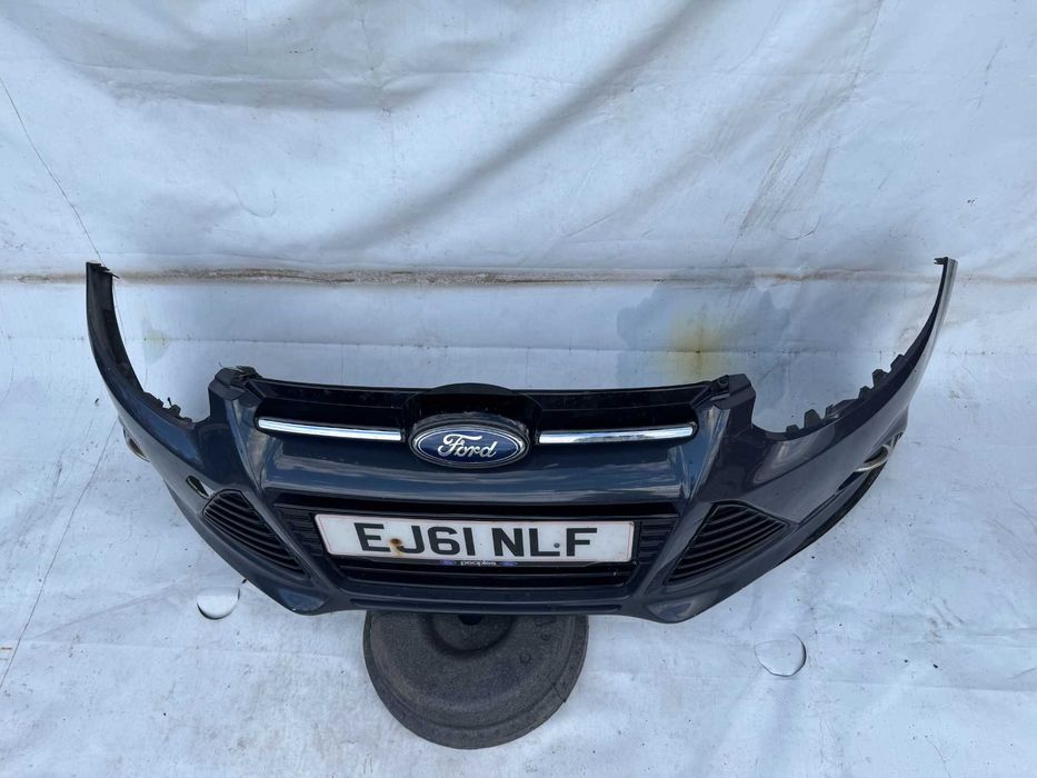 Bara Fata Ford Focus 3 Diverse Culori