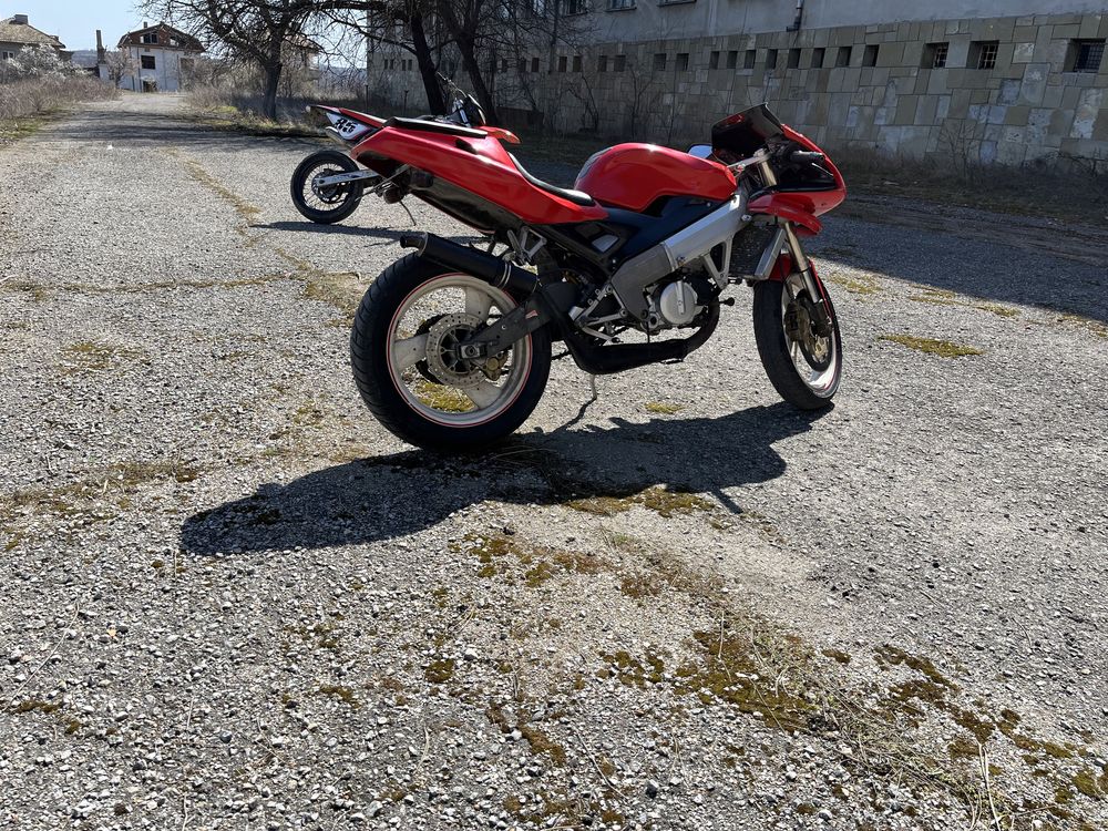 Продавам Cagiva mito