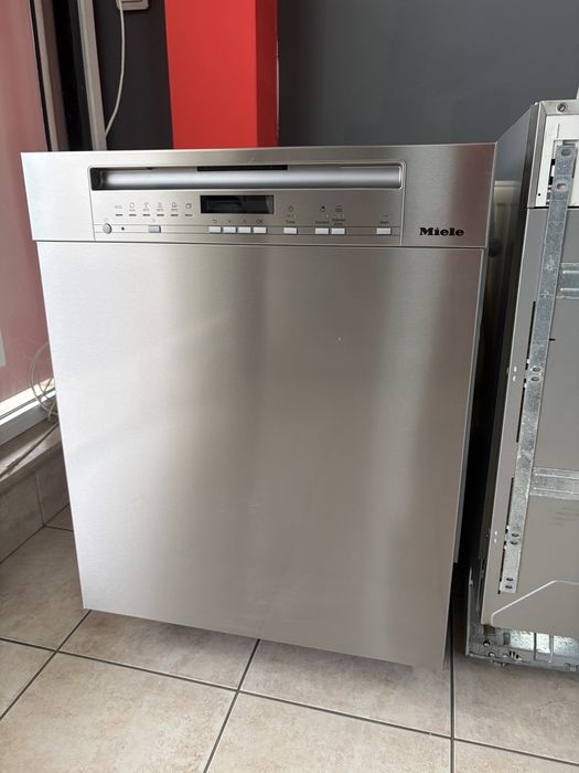 Miele G 7200 scu миялна за частично вграждане/24 мес гаранция