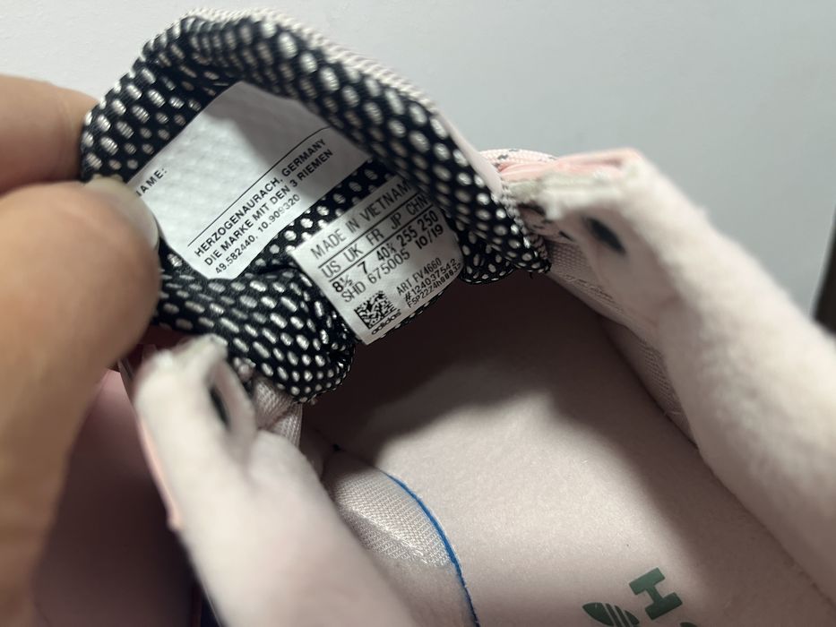 Adidas Falcon 40 2/3