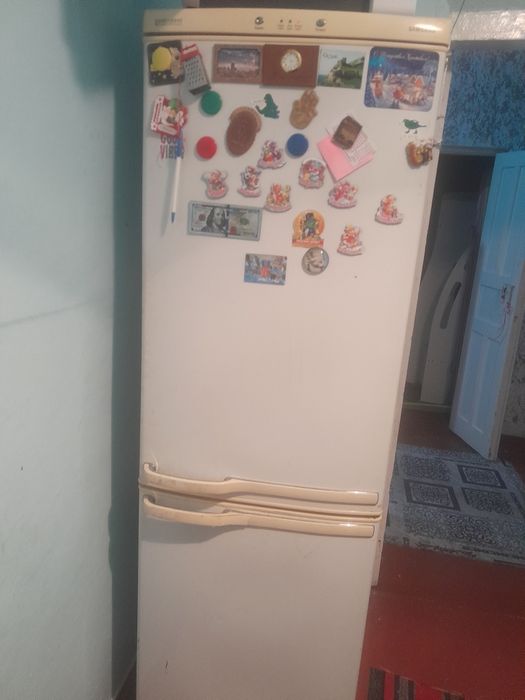 Холодильник  в рабочем состоянии