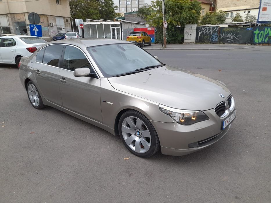 Bmw 550 i   102000 km