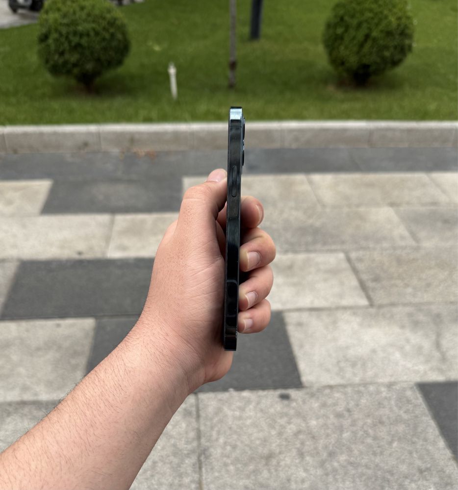 Iphone 12 Pro 128 gb ideal yomksti 76 radnoy hama joyi ishlidi ayb yoq