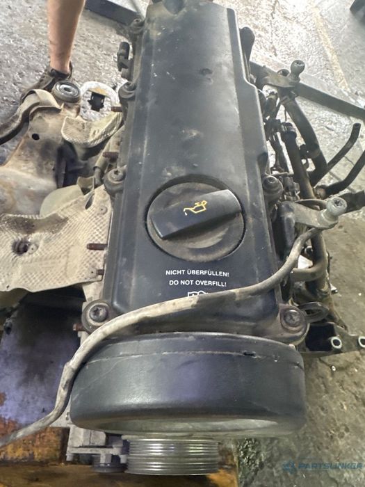 Chiulasa motor VOLKSWAGEN GOLF VI Variant AJ5 2009 - 2013 1.6 1.6 BSE, BSF, CCSA, CMXA, VOLKSWAGEN PASSAT 3B3 2000 - 2005 1.6 1.6 ALZ VAG 06B103373T
