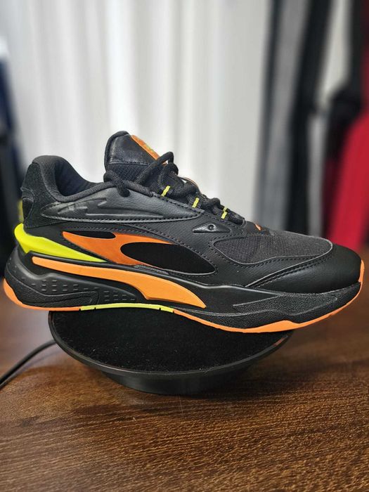 Vand adidasi originali ,Nike,Adidas,Puma,Fila,