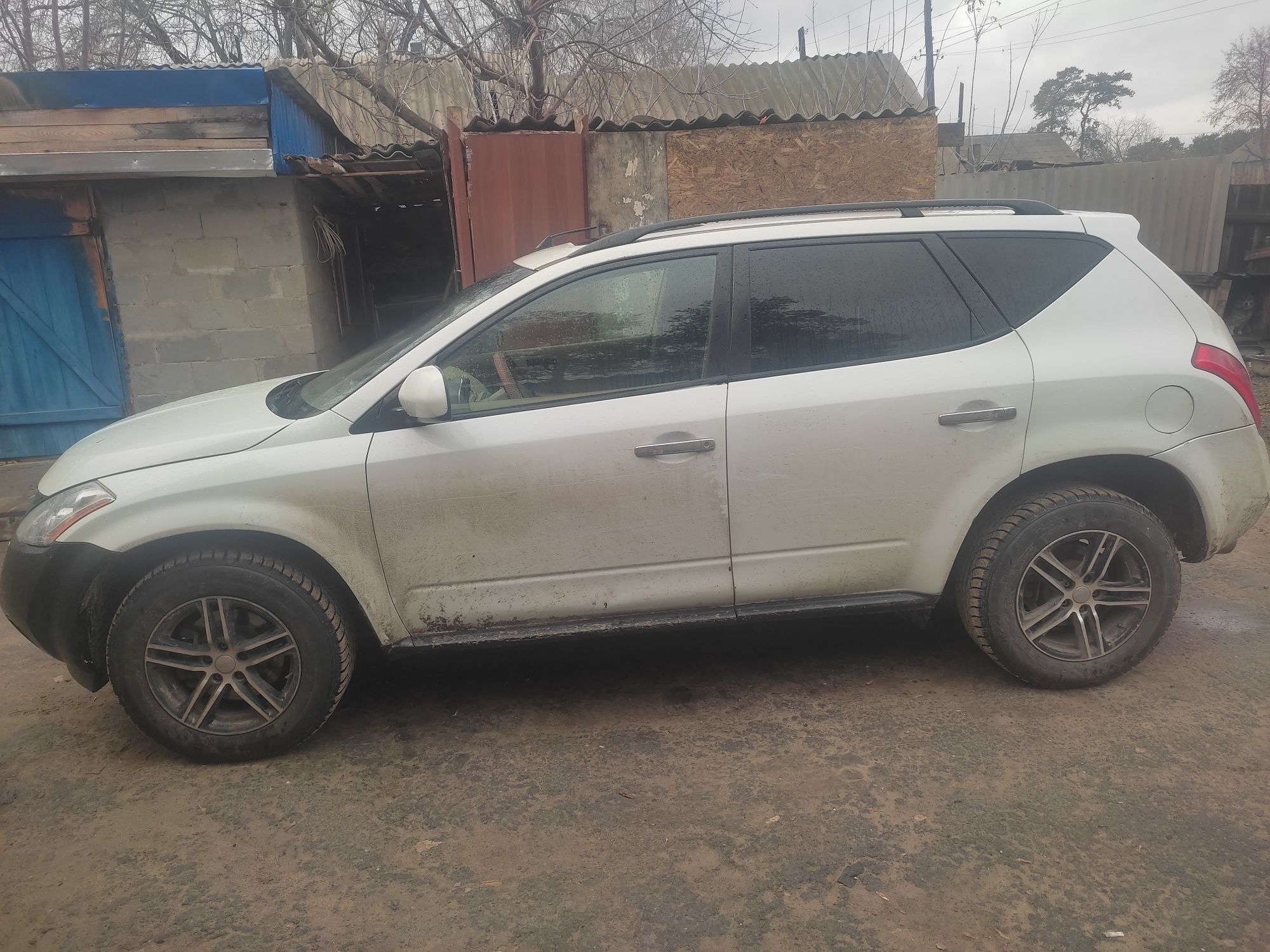 Продам машину Nissan Murano