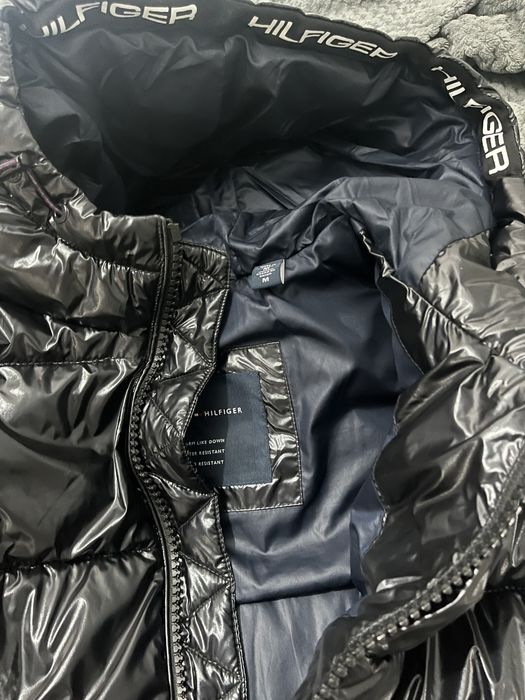Tommy Hilfiger яке