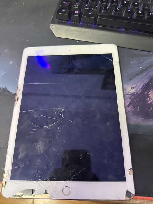 Vand ipad air2 de piese 128gb