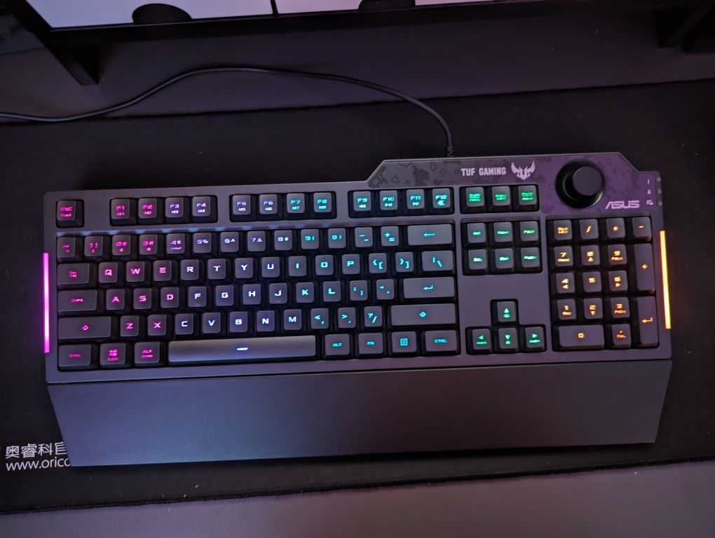 RGB клавиатура Asus