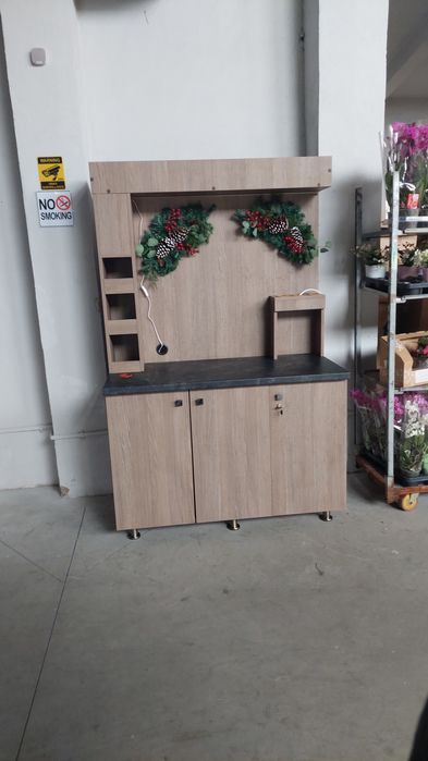 Cabinet aparat cafea la comandă