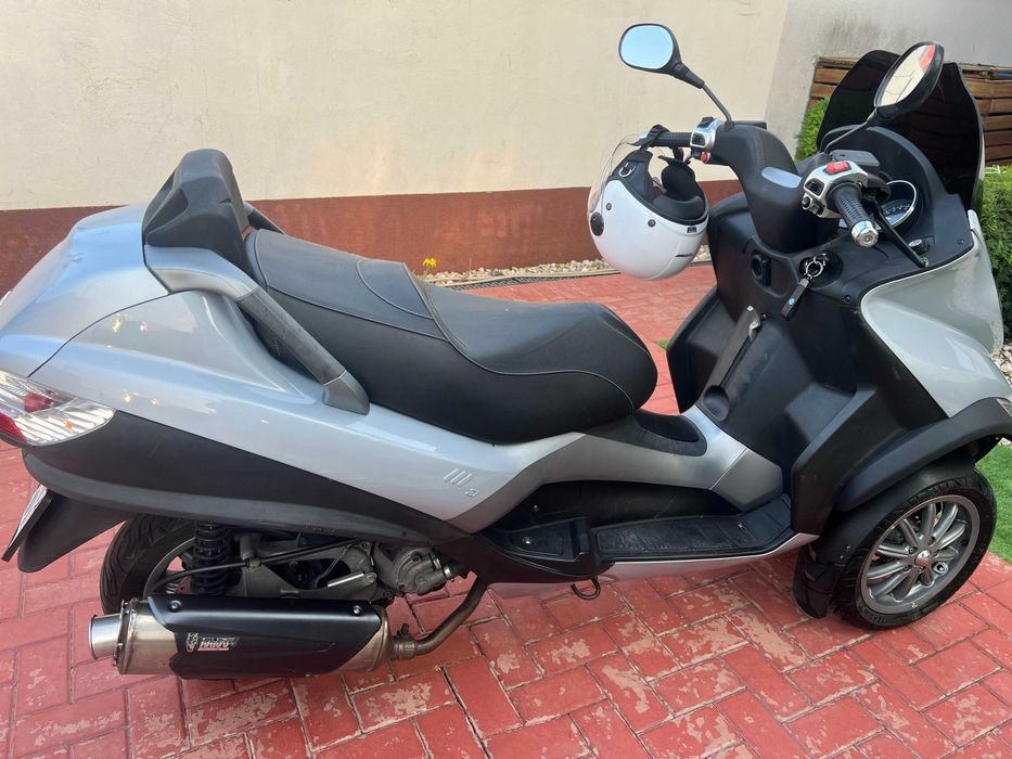 Piaggio MP3 125 CC