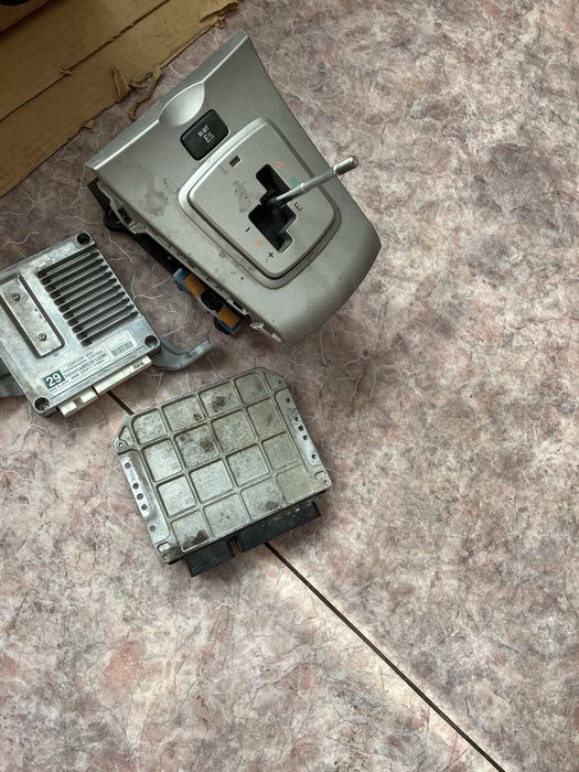 Продам акпп работ тойота королла