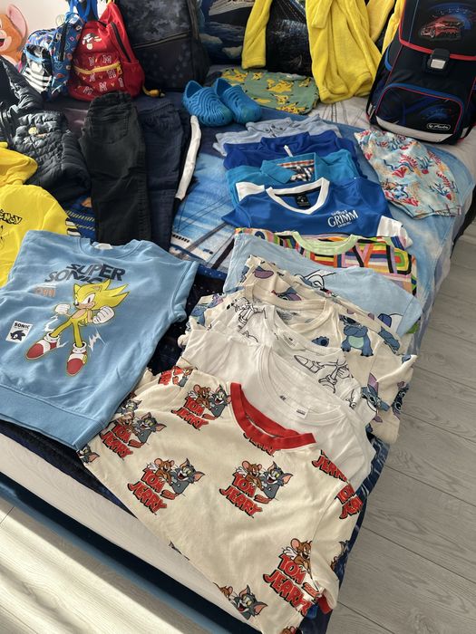 Дрехи, момче 6/7 годин, до 128, 35 лв