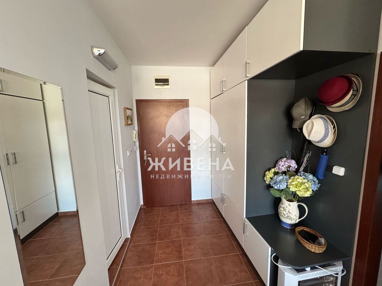 Продава се Двустаен апартамент в с. Кранево, Област Добрич - 80 кв.м за 1063 €/кв.м - Снимка #7
