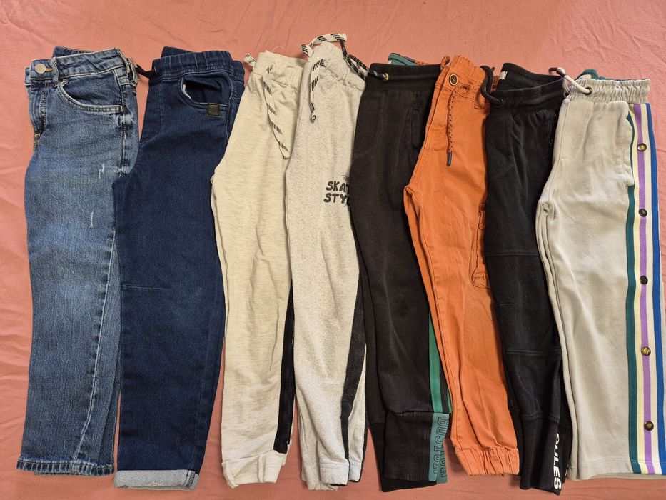 Панталони за момче 8бр. 128см.