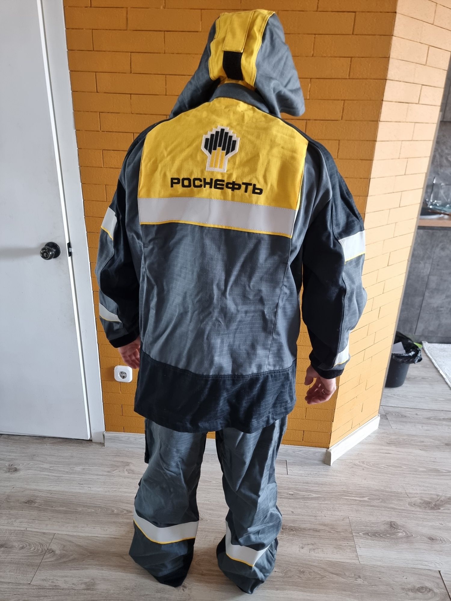 Продам рабочий костюм, новый