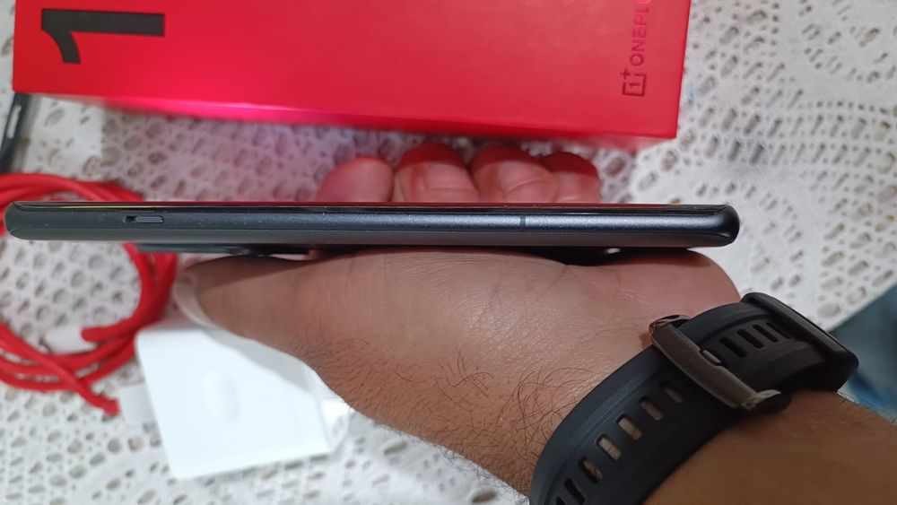 Oneplus 12R 16 GB RAM 256 memorie