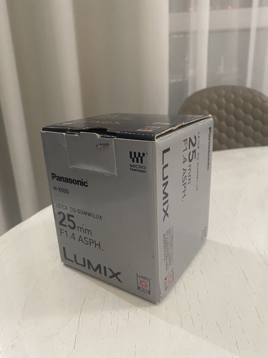 Panasonic Leica Summilux 25mm f/1.4 ASPH mft