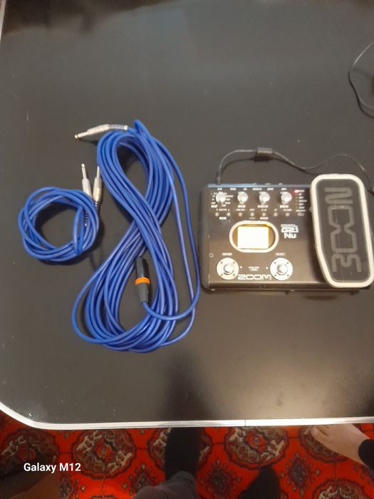 Gitara prosessor pidal Zoom g 2.1 холати яхши Звуклар ёзилган