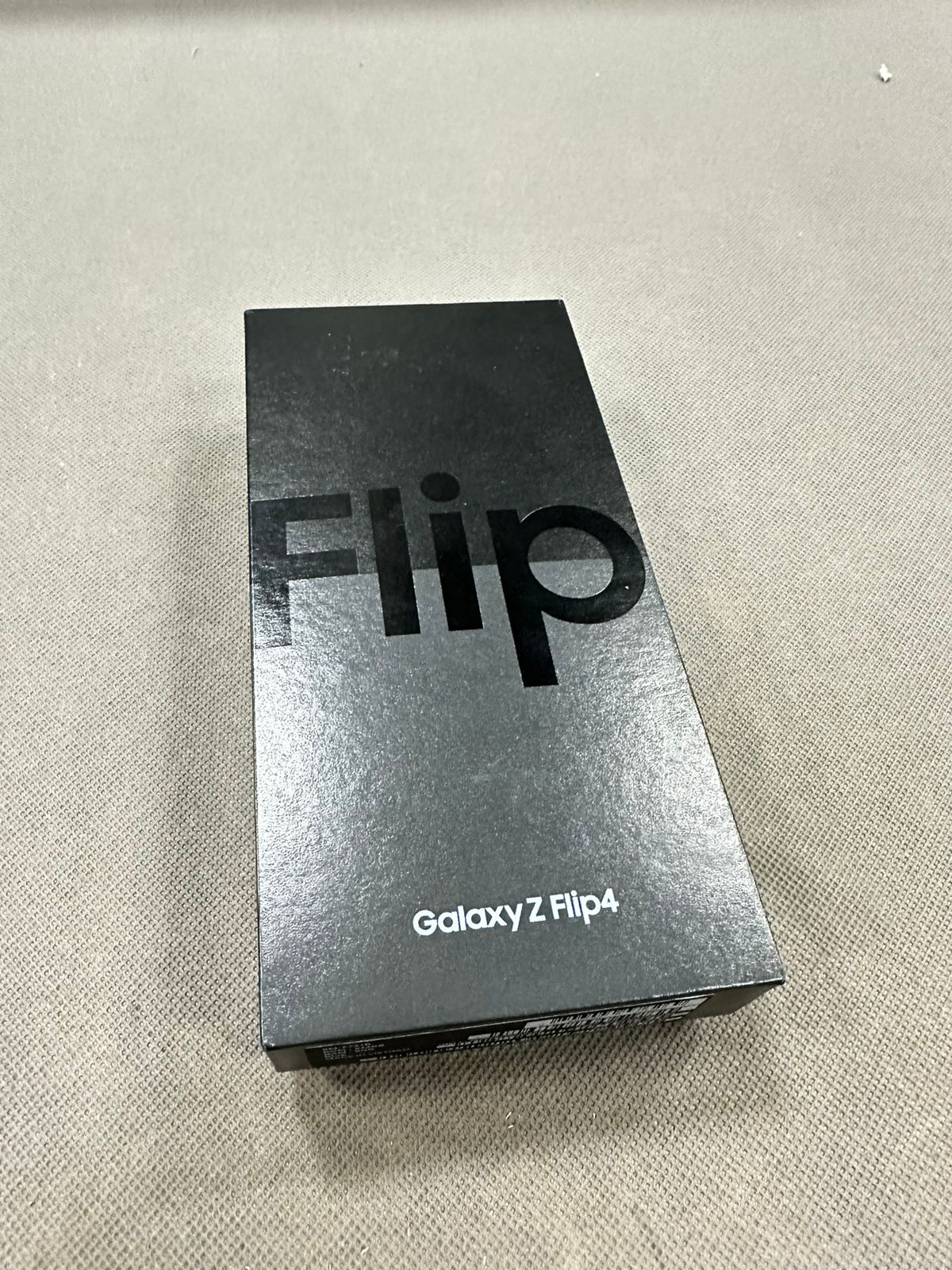 Samsung Galaxy Z Flip 4