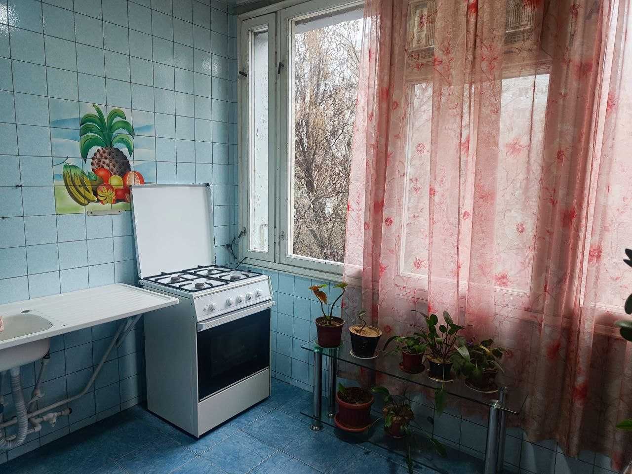 Продам 4-х комн. квартира Сергели 8