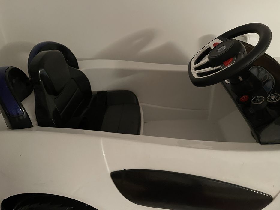 Masinuta electrica copii