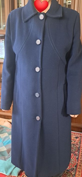 Продам пальто осень