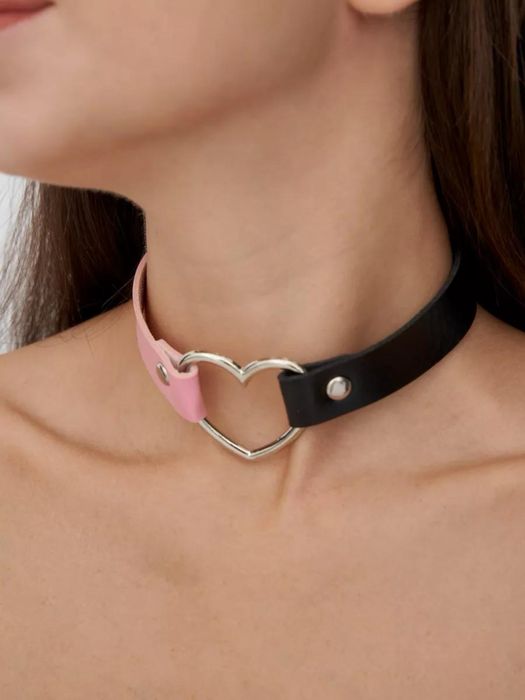 Чокер в виде сердца. Новый в упаковке.