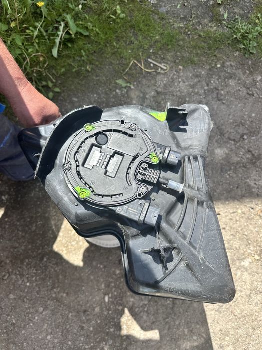 Rezervor cu pompa ad blue mercedes benz sprinter