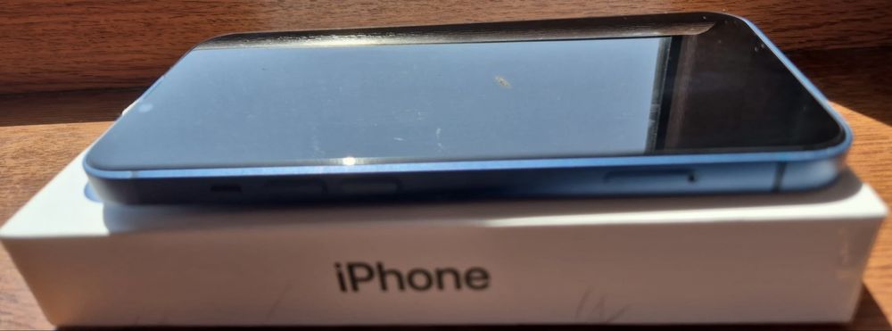 iPhone 13 - 128GB - син