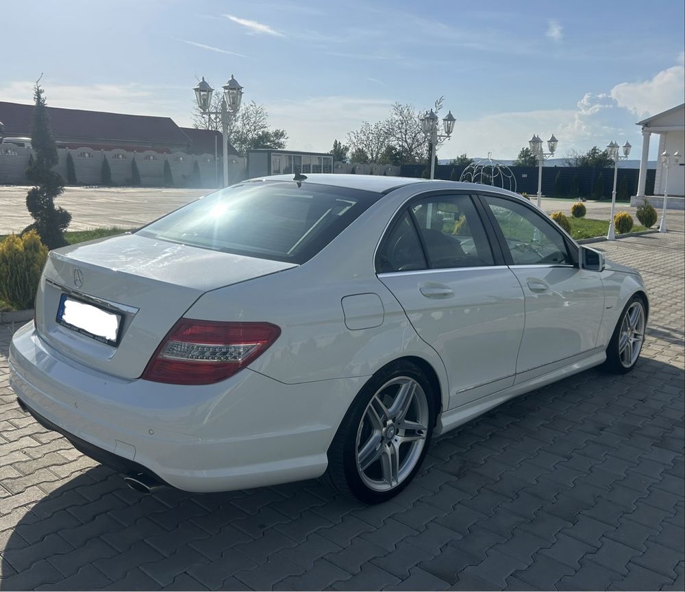 Mercedes C 350 CDI 4 mattic AMG Harman Kardon