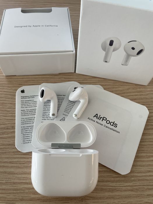 Apple AirPods 4 generation (ANC)
