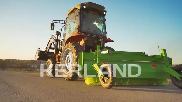 Щетка тратуароуборчная,  дорожная щетка, комунальная щетка.