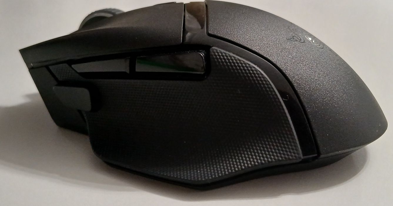 Мишка Razer basilisk v3 x hyperspeed