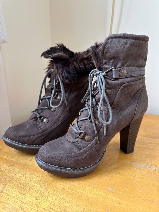 Кафяви дамски боти