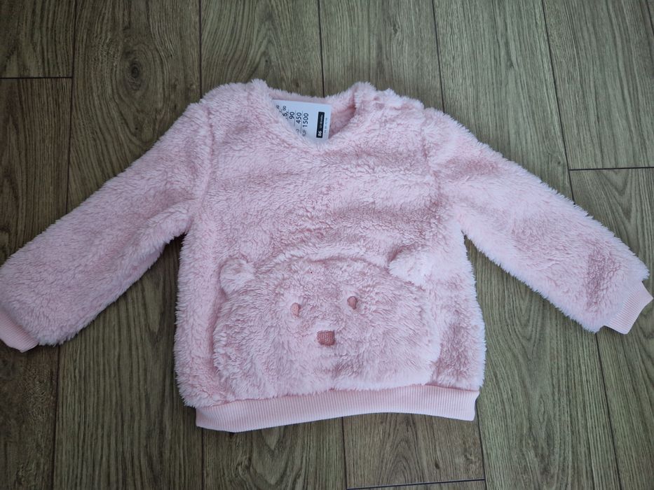 Lot fetite 1-1,5 ani (haine noi)