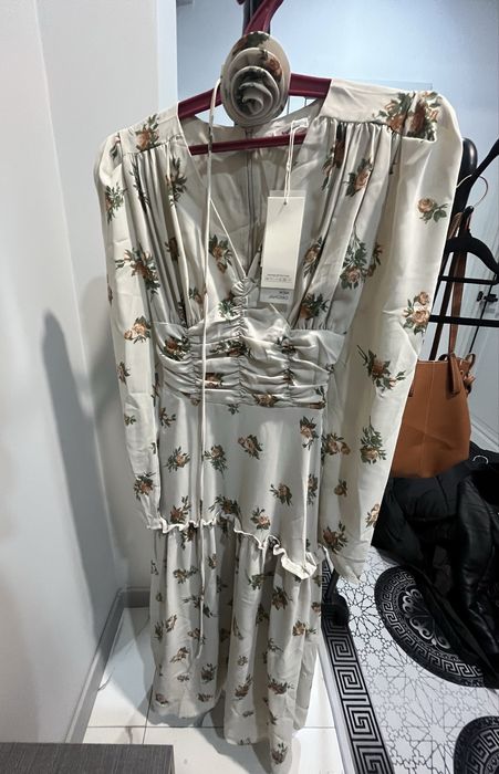 Продам женское нежное  Платье