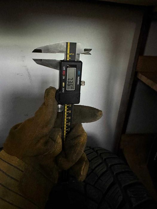 235 50 R18 XL FULDA, IARNA pentru Volvo V60 Cross Country aproape noi