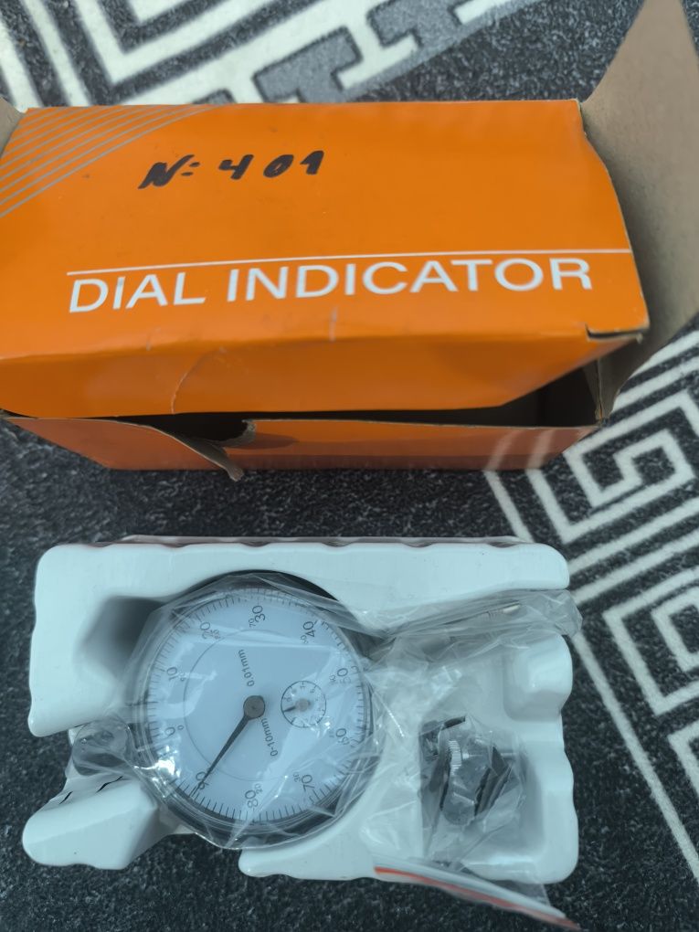 Dial Indicator нов