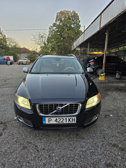 Volvo V70 2.4 D5