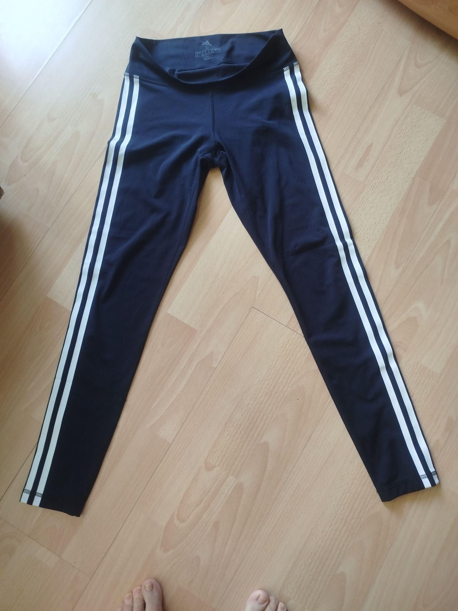 Потник  PUMA.Спортна блуза NIKE. Клин ADIDAS.