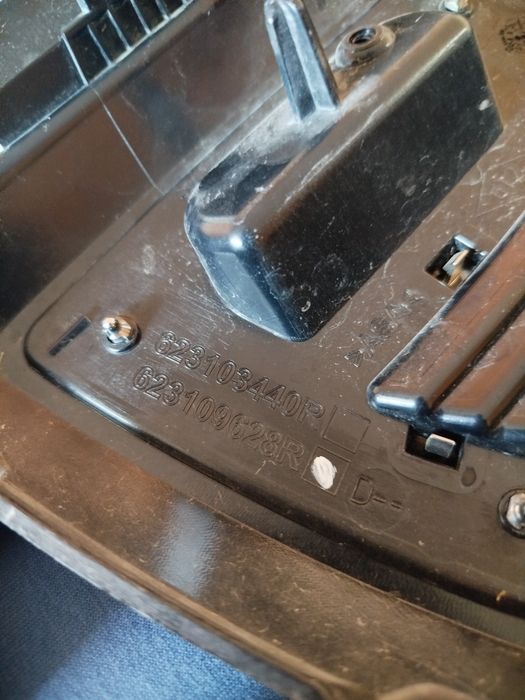 Предна решетка Dacia Duster