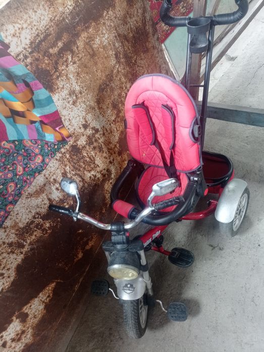 Продам почти новая щас не кому котаться